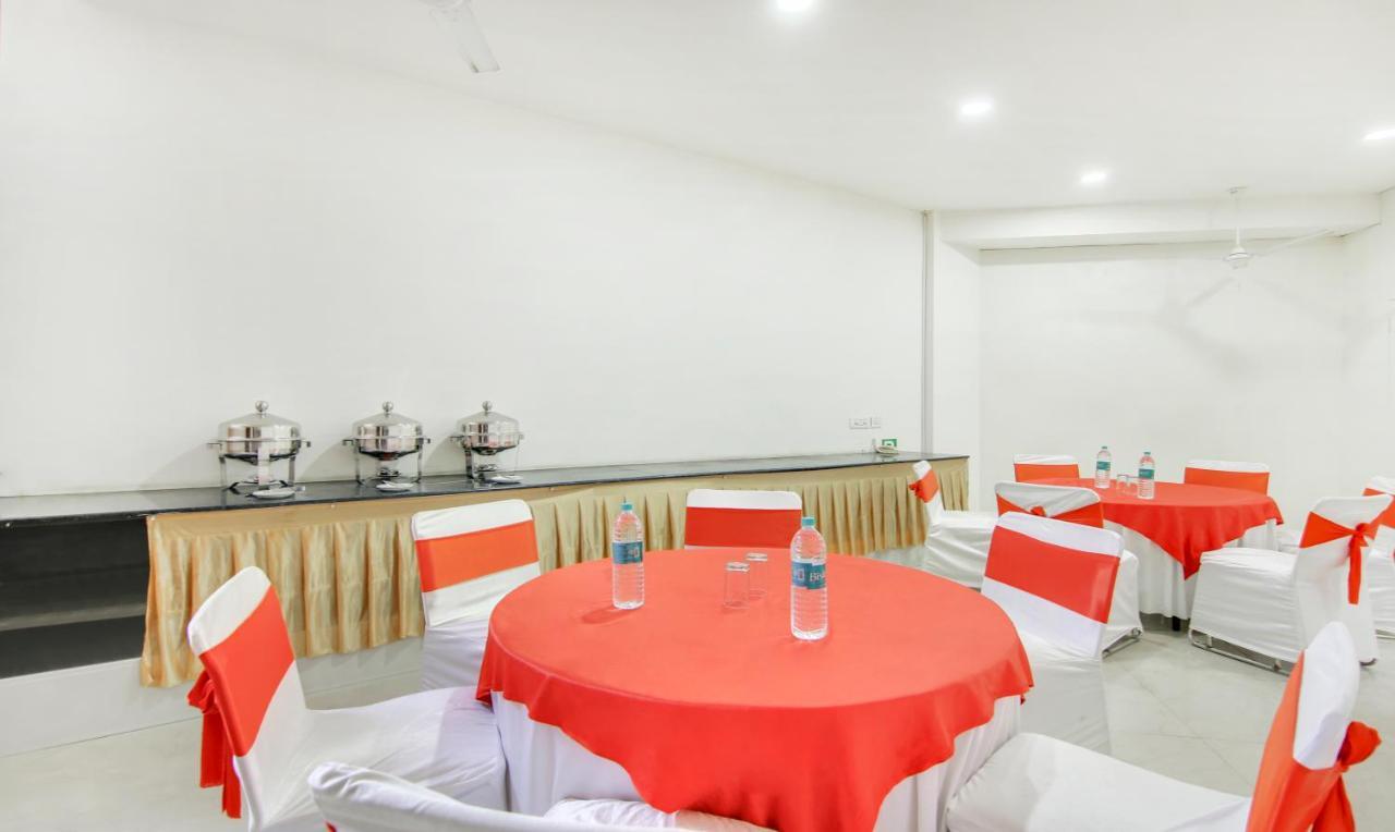 Treebo Iffco Chowk Gurgaon Exterior photo
